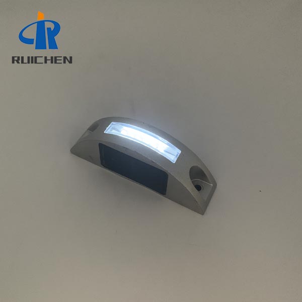 <h3>Glass Solar Powered Road Studs Supplier In Singapore-RUICHEN </h3>
